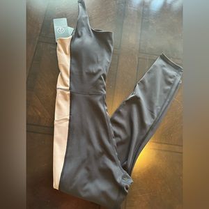 Move Theology colorblock bodysuit NWT